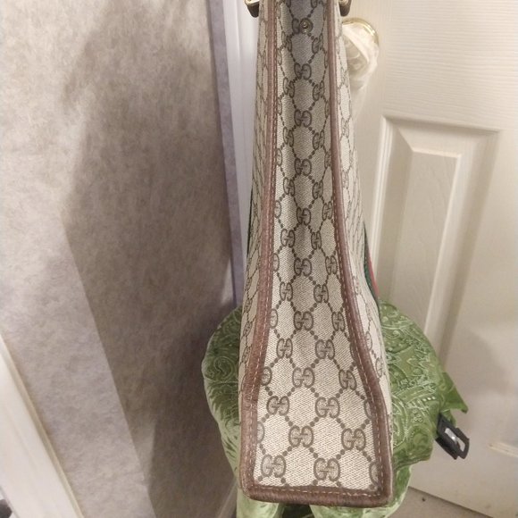 Gucci GG Supreme Monogram Web Tote - Picture 7 of 16